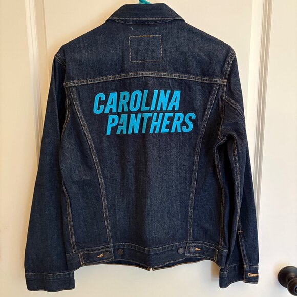 NWOT Levis NFL Carolina Panthers Denim Trucker Jacket Special Edition Size Small - Picture 2 of 13